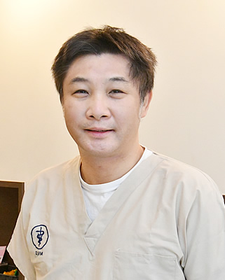 獣医師：栗原正樹